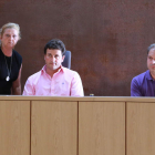 García, con dos de los ediles que dispondrán de exclusiva.