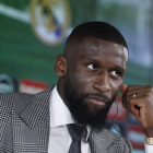 Antonio Rüdiger, durante su presentación como nuevo jugador del Real Madrid. EMILIO NARANJO