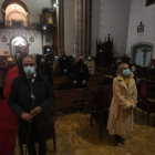 El alcalde Olegario Ramón acudió ayer a la misa de Año Nuevo en la basílica de la Encina. ANA F. BARREDO