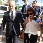 Los padres de Juana Rivas Manuel Rivas a su llegada hoy a los juzgados de Granada para declarar como investigados ante el Juez de Instrucción