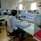 Sala de control del servicio de emergencias 112 de Castilla y León en la sede central de Valladolid