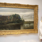 Carmen Thyssen posa ante una obra de Van Gogh. ROBIN TOWNSEND