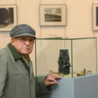 Vicente Nieto, en una exposición que organizó en Ponferrada el IEB el año pasado.