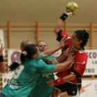 Las jugadoras del Cleba deberán poner toda su garra en la pista