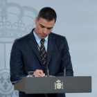 Pedro Sánchez, ayer durante la rueda de prensa. BORJA PUIG