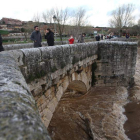 Crecida del río Duero a su paso por la localidad vallisoletana de Simancas.