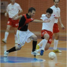 Julito, a la izquierda, nuevo jugador del Obras Ram.