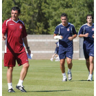 Luis Cembranos dirige uno de los  entrenamientos.