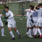 Los jugadores leoneses celebran el gol de la victoria. FERNANDO OTERO