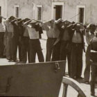 Prisioneros republicanos capturados por las tropas franquistas.