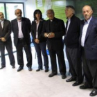 Las autoridades en el momento de realizarse la inauguración del aula del río Esla.