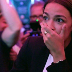 Alexandria Ocasio-Cortez, en una escena del documental A la conquista del Congreso.