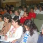 El salón de actos de la casa de cultura acoge este primer curso que se celebra en Cistierna