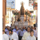 La Virgen de La Encina fue agasajada en la procesión y en la misa por miles de fieles.