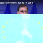 Mariano Rajoy se queda en blanco en rueda de prensa mientras nombraba los cinco paises del Sahel.