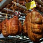 Los botillos del Bierzo con el sello de calidad que se vendieron el año pasado ascendieron a 275.000