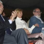 Maria Vargas LLosa, Rosa Díes y Fernando Savater, durante la presentación del partido