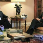 El primer ministro, Passos Coelho, conversa con el presidente, Cavaco Silva.