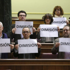 Los diputados de la Izquierda Plural pidieron la dimisión del ministro del Interior.
