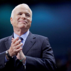 John McCain durante la campaña presidencial del 2008.