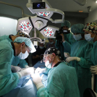 Una intervención quirúrgica en el Hospital de León. JESÚS F, SALVADORES
