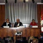 Álvarez, Castañón y Fernández ayer en el acto.