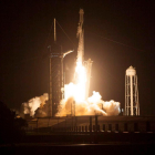 El momento del despegue del SpaceX Crew-2. NASA