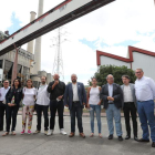 Integrantes de la Comisión de la Energía del Congreso y de la Mesa de la Energía del Bierzo, ayer en la central de Compostilla. L. DE LA MATA