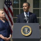 La secretaria de Estado, Hillary Clinton, y el presidente, Barack Obama, comparecían ayer.