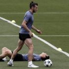 Bale y James Rodríguez durante el entrenamiento. MARISCAL