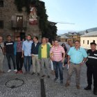 Los ediles de Seguridad y Bienestar Social, el mayor de la Policía Local y alumnos del curso. ANA F. BARREDO