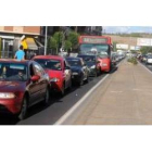 La carretera sufre problemas de circulación por las obras de acondicionamiento.