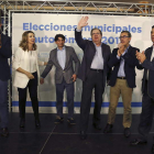 Herrera, con los candidatos del PP en Ávila, ayer, en Arenas de San Pedro.