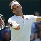 El tenista Roger Federer luciendo nueva marca en Wimbledon