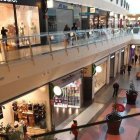 Panorámica del centro comercial El Rosal, uno de los establecimientos que abrirá el 8.