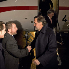 Rajoy, a su llegada anoche a Vilna, donde asistirá la cumbre de la UE.