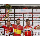 José Joaquín Rojas (centro) logró el oro, Ángel Vicioso (izquierda) la plata y Jordi Simón el bronce. MORELL