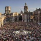 Cinco mil personas en Valencia piden justicia por las víctimas del accidente de metro de 2006.