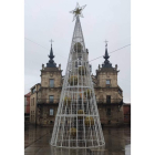 La luz de Ferrero Rocher iluminará la plaza Mayor a lo largo de estas fechas entre otras muchas propuestas para la Navidad