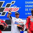 Marc Márquez arrasa en el GP de Francia y consigue la victoria 300 para Honda.  / GONZALO FUENTES / REUTERS