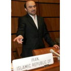 Javad Vaeidi, líder de la delegación iraní se expresa ante el OIEA