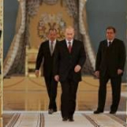 Putin tras las elecciones de marzo seguirá dirigiendo las líneas maestras de la política en Rusia