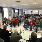 La reunión despertó el interés de los agricultores de ambas comunidades de riego. JESÚS