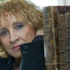 Elena Santiago, afincada en Valladolid, mantenía su conexión literaria con León a través de sus dos últimos libros editados por Eolas. RUBÉN ALONSO