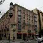 La sede central del Santander en León, en plena avenida de Ordoño II