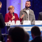 Merkel participa en un debate en la ciudad de Chemitz. U. MEINHOLD