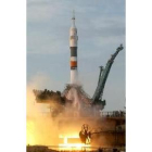 El despegue de la nave Soyuz se realizó sin problemas en Kazajistán