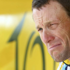 Lance Armstrong en el podio del Tour de Francia.