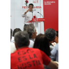 El secretario de Política Federal del PSOE, Patxi López, durante su mitin de ayer en Burgos. RICARDO ORDÓÑEZ