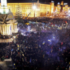 Vista de la Plaza de la Independencia en Kiev, con concentraciones a favor de la UE.